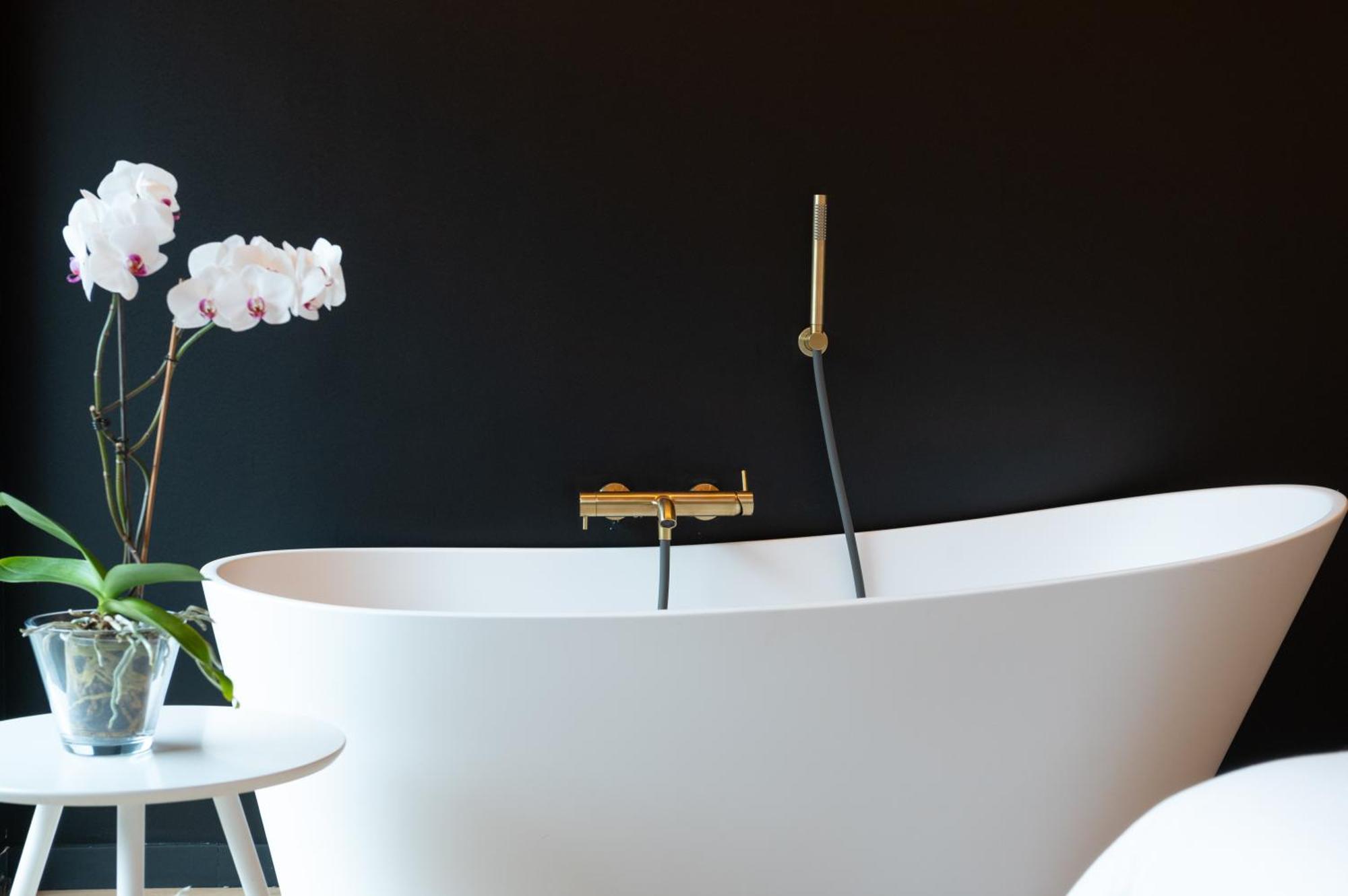 Homestay Kh Suites, Breakfast & Laundry